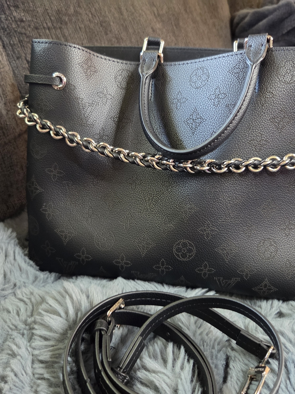 Luxury Black Monogram Tote with Chain Strap - Picture 10 of 11